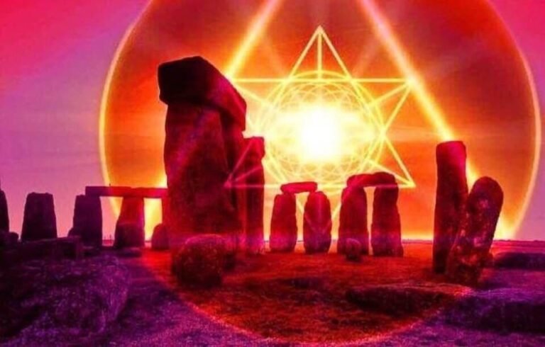DIVINITÀ SOLARE